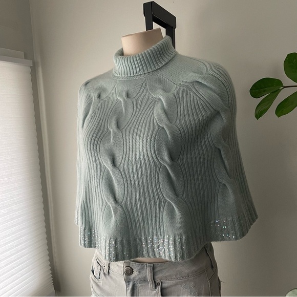 Lisli 100% Cashmere Turtleneck Knit Sweater Poncho Sequins Sky Blue Size Small - Picture 3 of 8